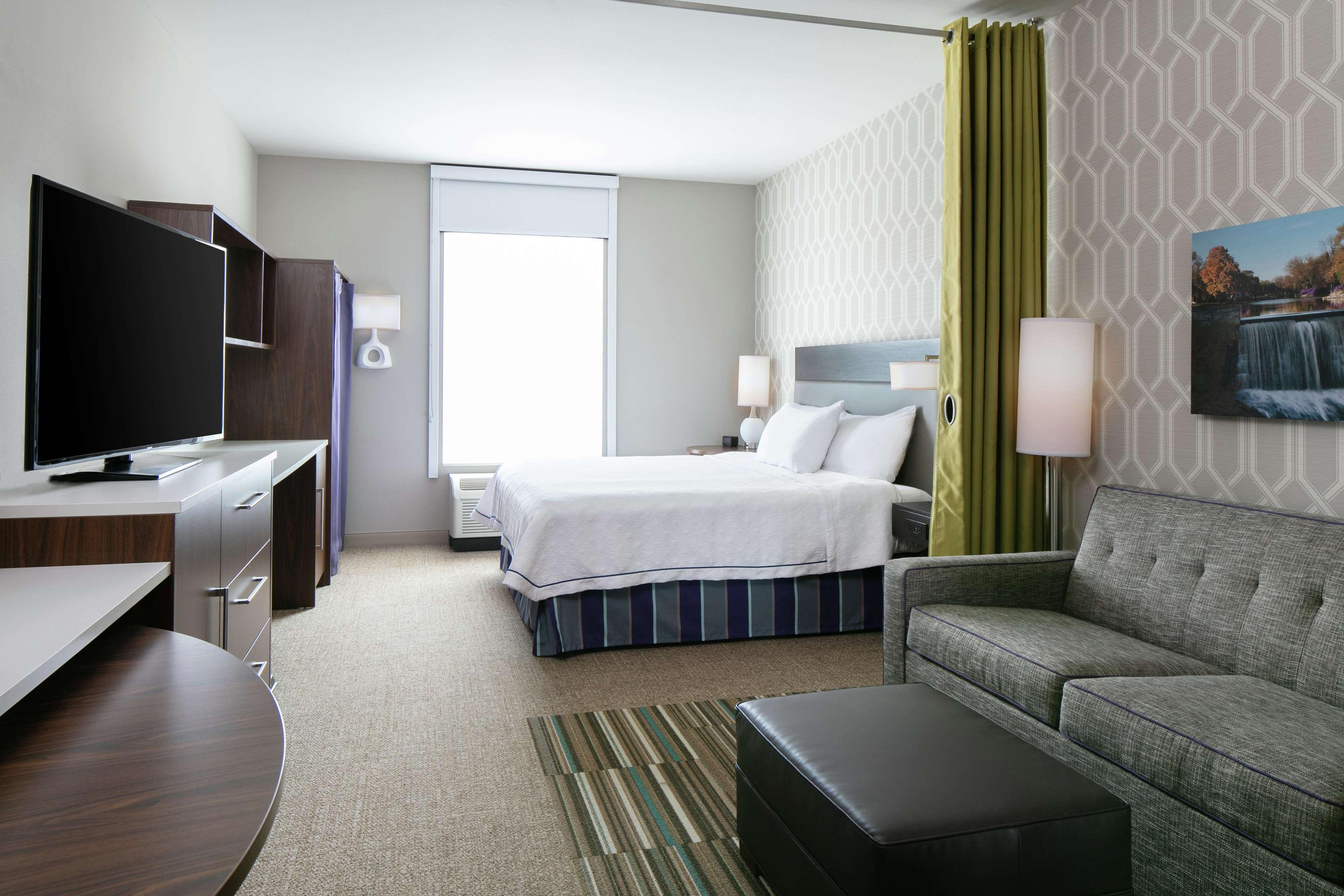 Home2 By Hilton Milwaukee Hotel 3*