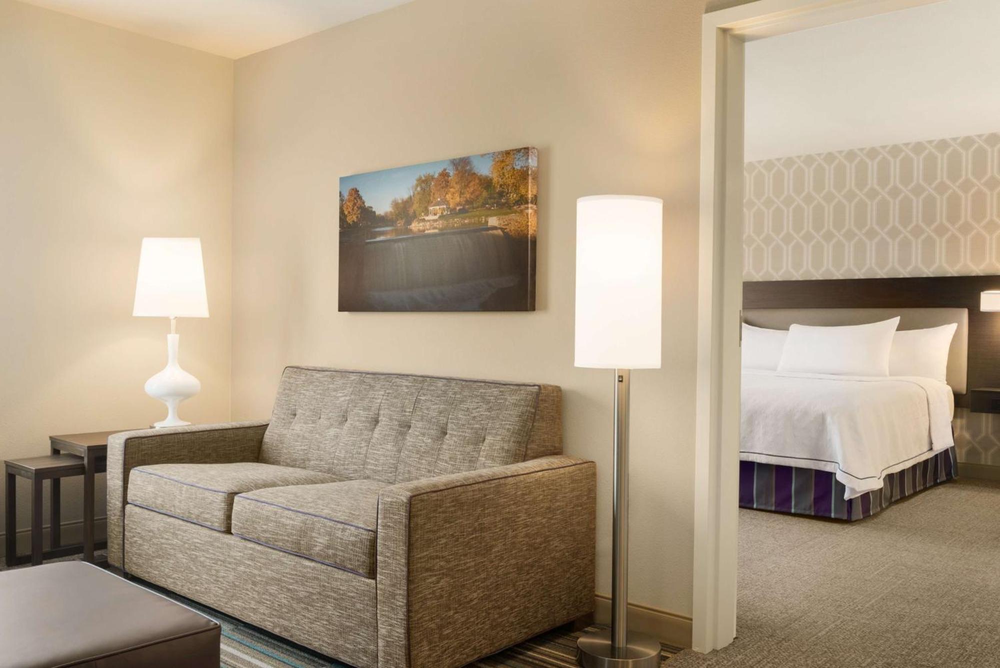 Home2 By Hilton Milwaukee 3*
