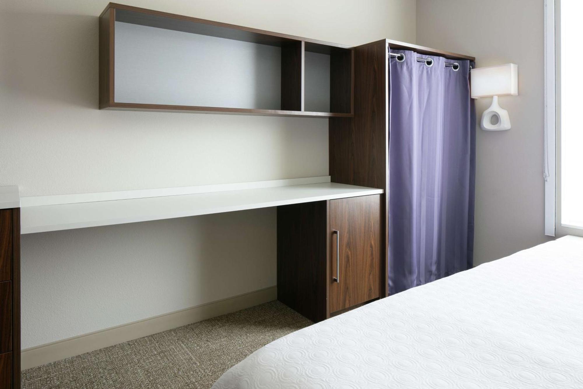 Hotel Home2 By Hilton Milwaukee 3*